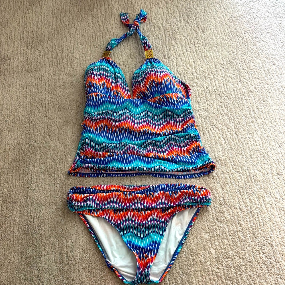 La Blanca Halter Tankini size 12 (bottoms size 10)